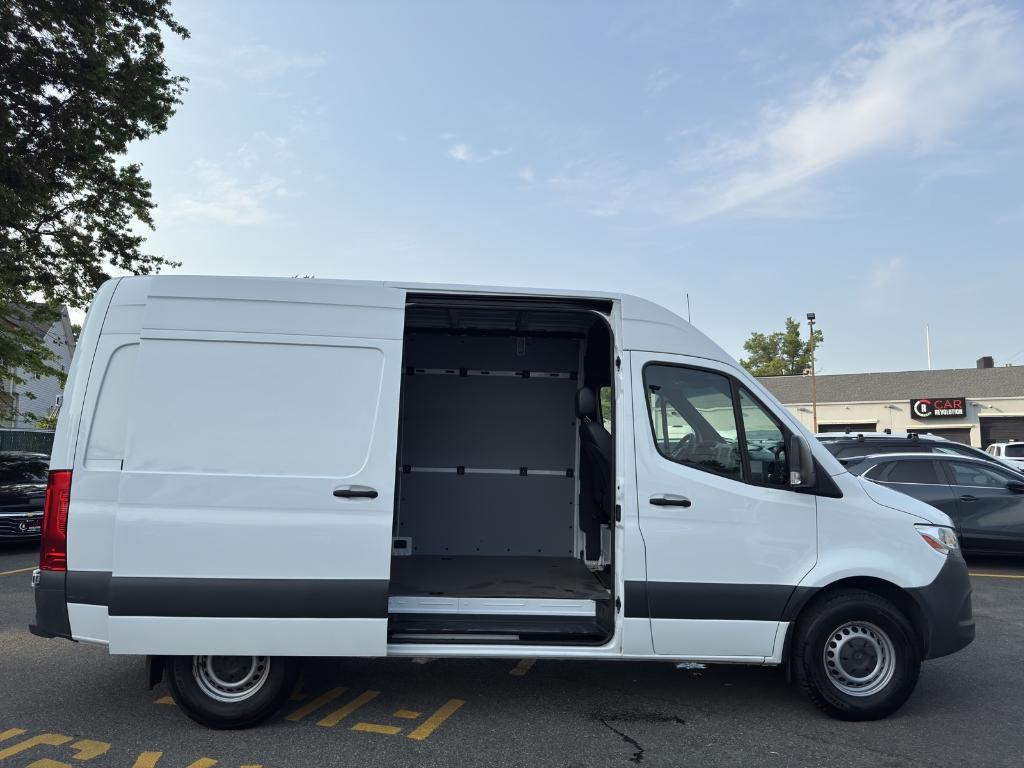 used 2022 Mercedes-Benz Sprinter 2500 car, priced at $35,999
