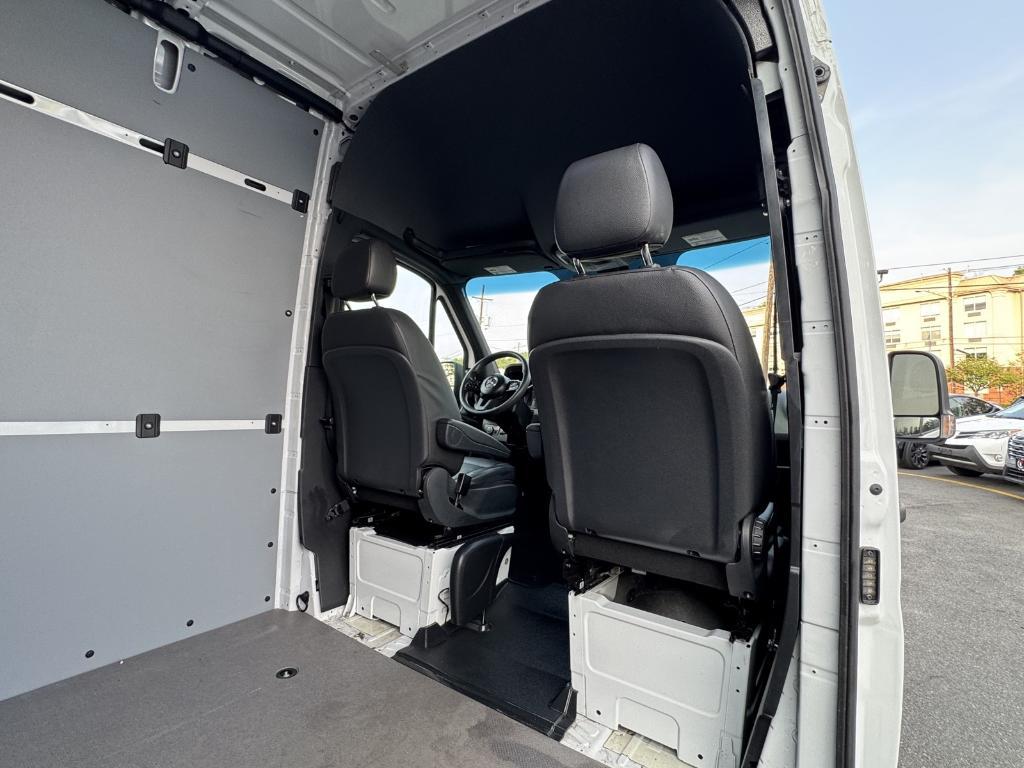 used 2022 Mercedes-Benz Sprinter 2500 car, priced at $35,999