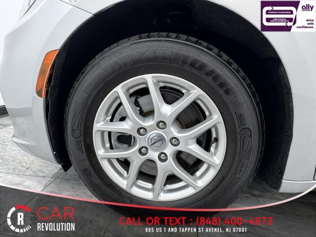 used 2022 Chrysler Pacifica car, priced at $19,591