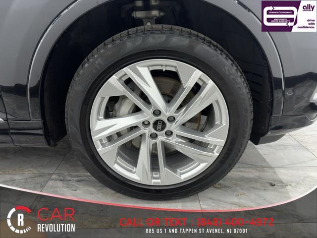 used 2022 Audi Q7 car, priced at $30,580