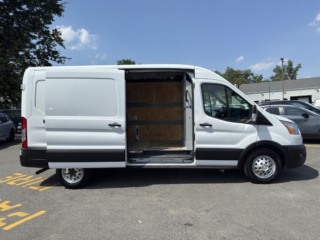 used 2022 Ford Transit-250 car, priced at $26,999