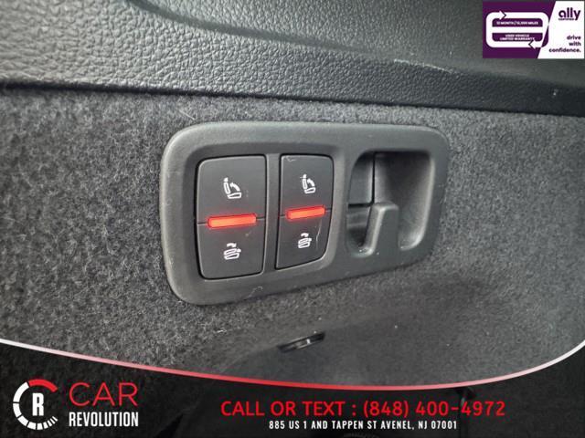 used 2023 Audi Q7 car, priced at $33,893