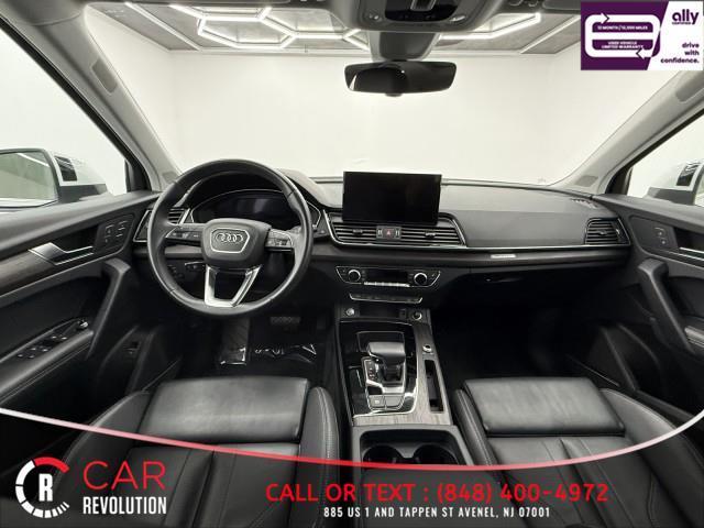 used 2024 Audi Q5 car, priced at $28,999
