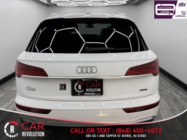 used 2024 Audi Q5 car, priced at $28,999