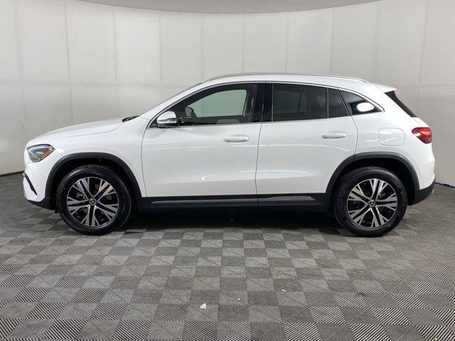 used 2025 Mercedes-Benz GLA 250 car, priced at $39,292