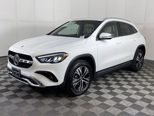 new 2025 Mercedes-Benz GLA 250 car, priced at $44,250