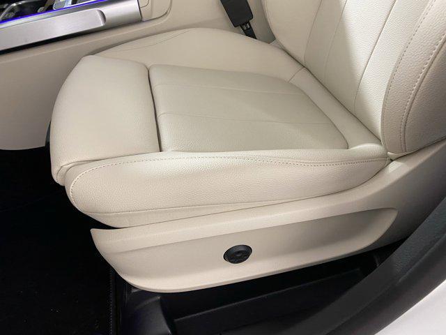 new 2025 Mercedes-Benz GLB 250 car, priced at $50,795