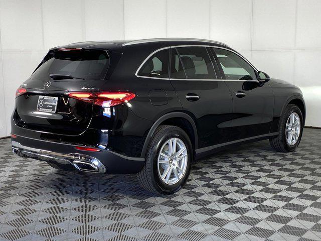 new 2025 Mercedes-Benz GLC 300 car, priced at $53,599