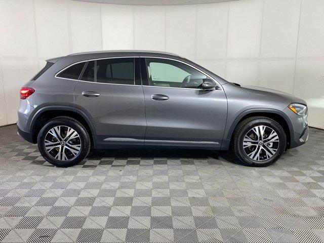 new 2026 Mercedes-Benz GLA 250 car, priced at $48,035