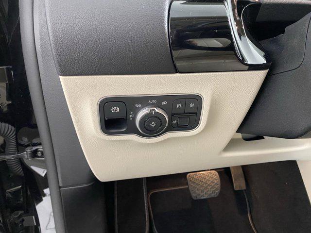 used 2022 Mercedes-Benz GLA 250 car, priced at $31,999