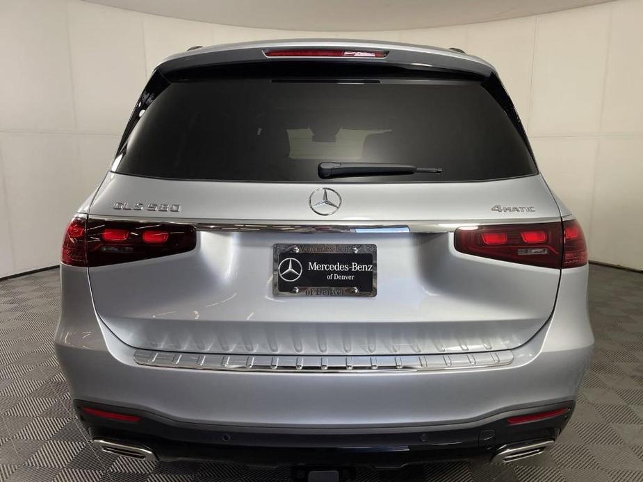 new 2024 Mercedes-Benz GLS 580 car, priced at $125,725