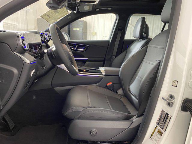 new 2025 Mercedes-Benz GLC 300 car, priced at $59,335