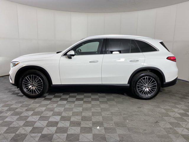 new 2025 Mercedes-Benz GLC 300 car, priced at $59,335