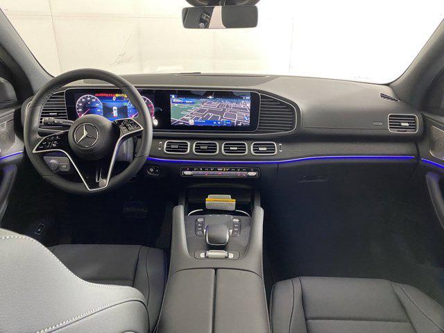 new 2025 Mercedes-Benz GLS 450 car, priced at $92,045