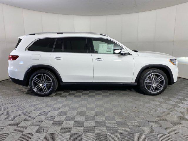 new 2025 Mercedes-Benz GLS 450 car, priced at $92,045