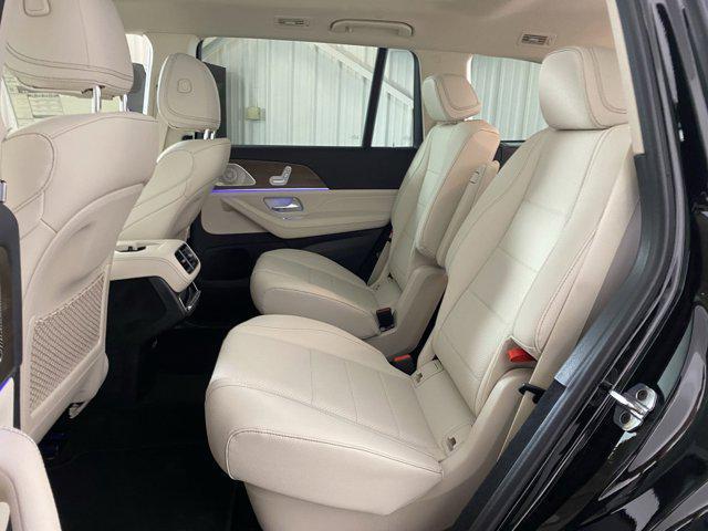 new 2025 Mercedes-Benz GLS 450 car, priced at $96,585