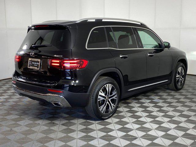 new 2025 Mercedes-Benz GLB 250 car, priced at $49,595