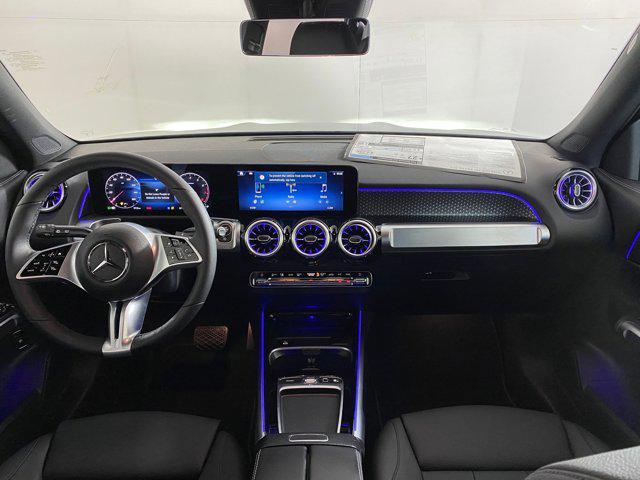 new 2025 Mercedes-Benz GLB 250 car, priced at $49,595