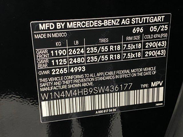 new 2025 Mercedes-Benz GLB 250 car, priced at $49,595