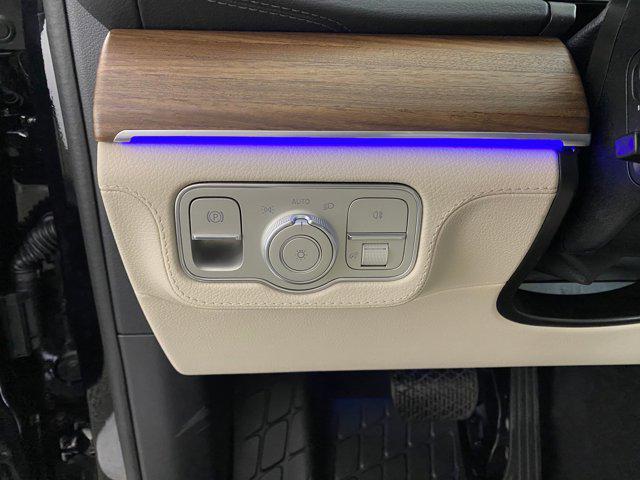 new 2026 Mercedes-Benz GLE 450 car, priced at $89,005