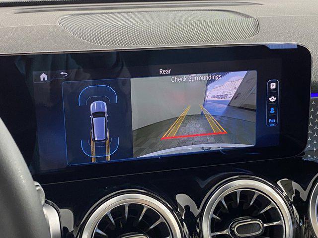 new 2025 Mercedes-Benz GLB 250 car, priced at $49,595