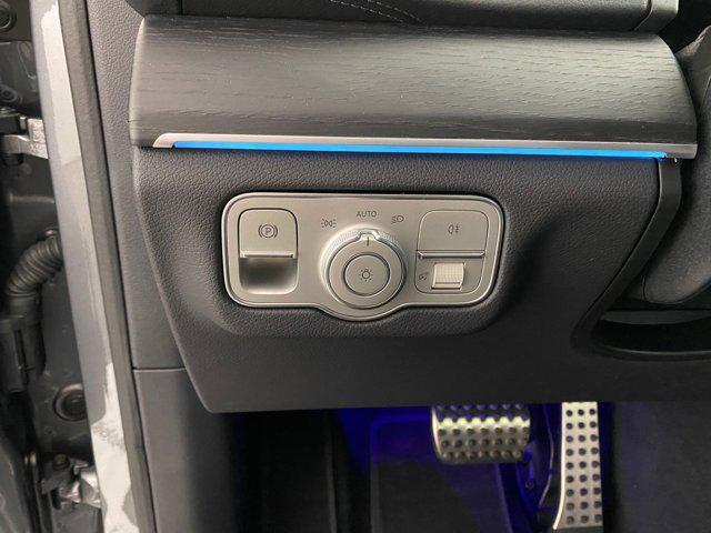 new 2025 Mercedes-Benz GLS 450 car, priced at $95,685