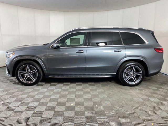 new 2025 Mercedes-Benz GLS 450 car, priced at $95,685