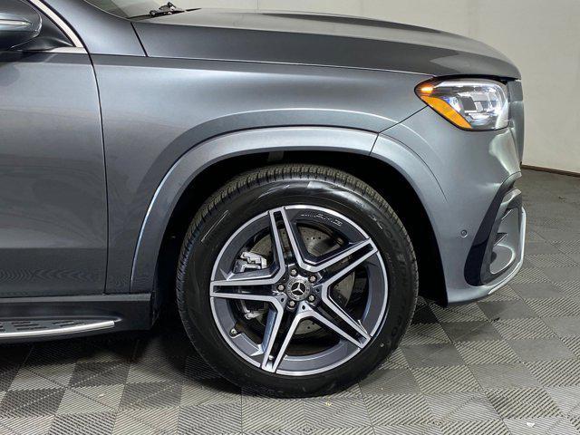 new 2025 Mercedes-Benz GLS 450 car, priced at $95,685