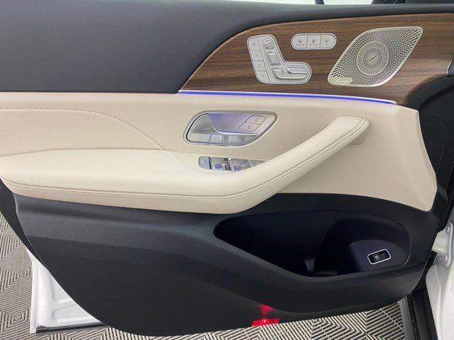 new 2026 Mercedes-Benz GLS 450 car, priced at $92,330