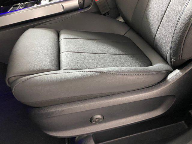 new 2025 Mercedes-Benz GLB 250 car, priced at $49,595