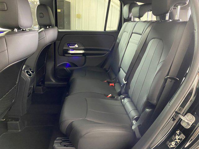 new 2025 Mercedes-Benz GLB 250 car, priced at $49,595