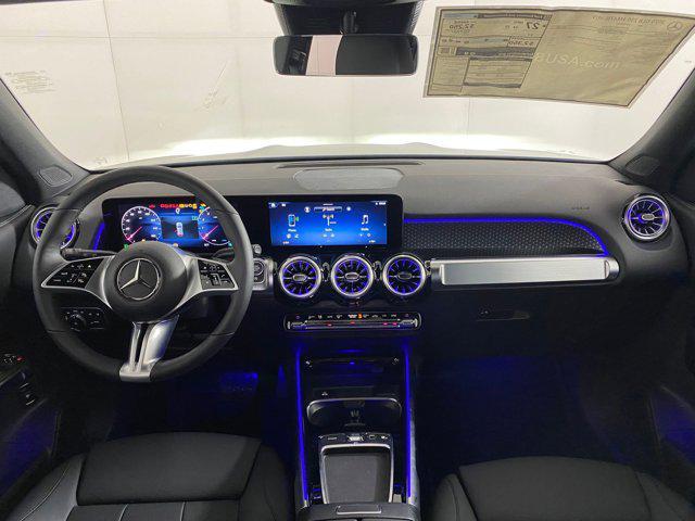 new 2025 Mercedes-Benz GLB 250 car, priced at $49,595