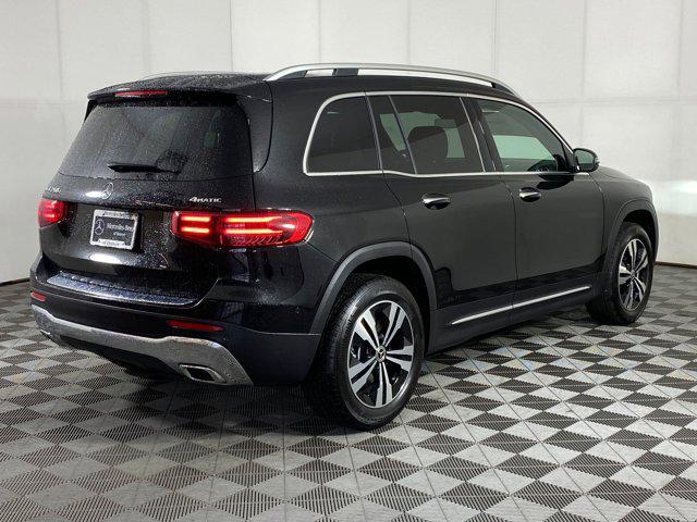 new 2025 Mercedes-Benz GLB 250 car, priced at $49,595