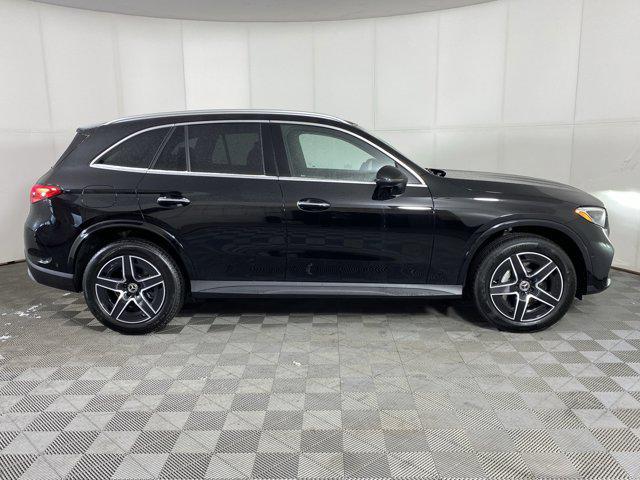new 2025 Mercedes-Benz GLC 300 car, priced at $57,600