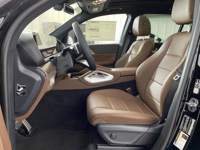 new 2025 Mercedes-Benz GLS 450 car, priced at $98,840