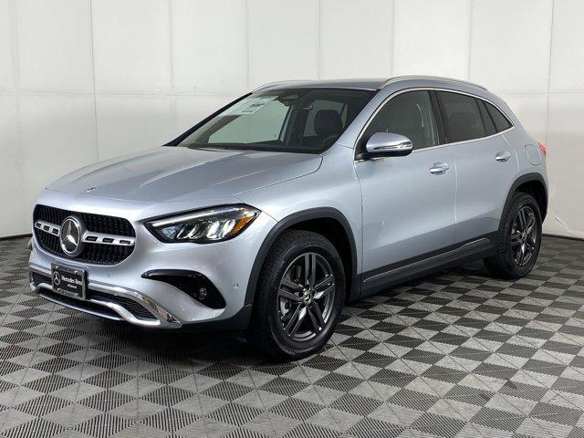 new 2025 Mercedes-Benz GLA 250 car, priced at $50,889