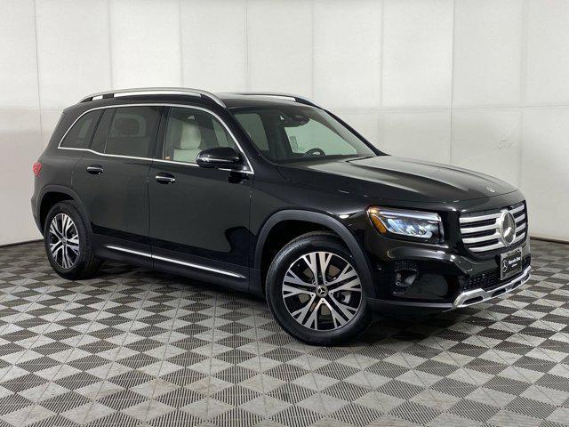 used 2025 Mercedes-Benz GLB 250 car, priced at $40,807
