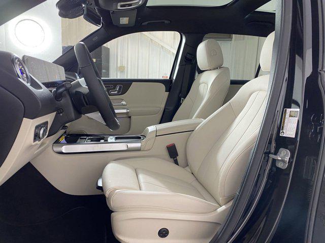 used 2025 Mercedes-Benz GLB 250 car, priced at $40,807