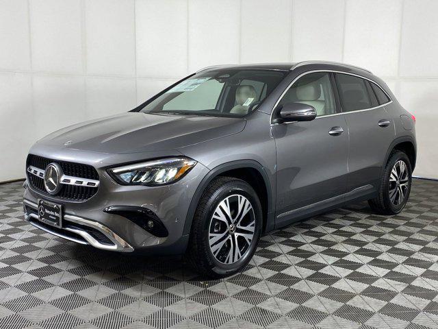 new 2025 Mercedes-Benz GLA 250 car, priced at $48,945