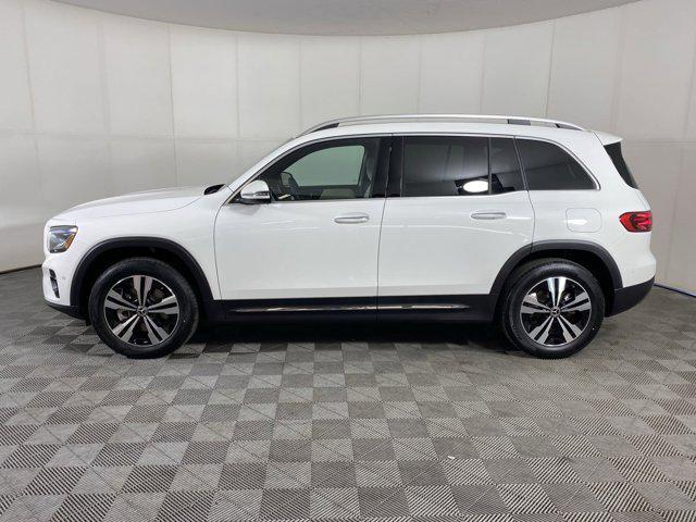 used 2025 Mercedes-Benz GLB 250 car, priced at $40,522