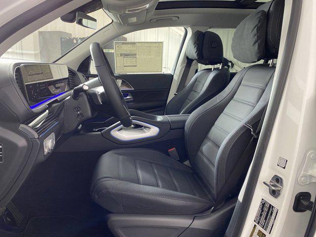 new 2025 Mercedes-Benz GLS 450 car, priced at $97,030