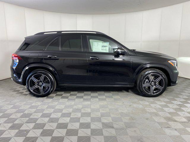 new 2025 Mercedes-Benz GLE 450 car, priced at $81,245