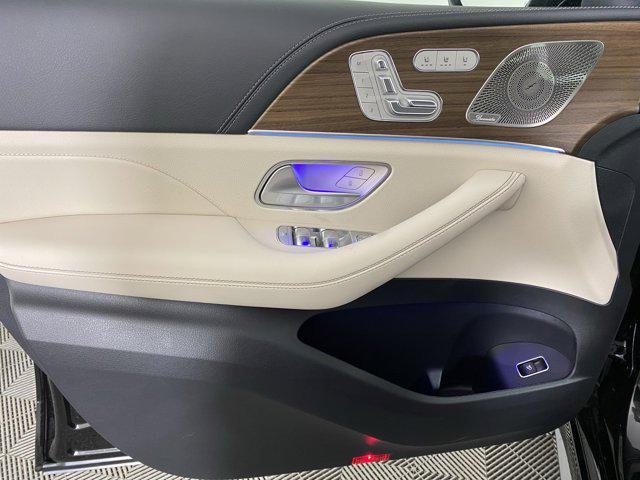new 2025 Mercedes-Benz AMG GLE 53 car, priced at $95,825