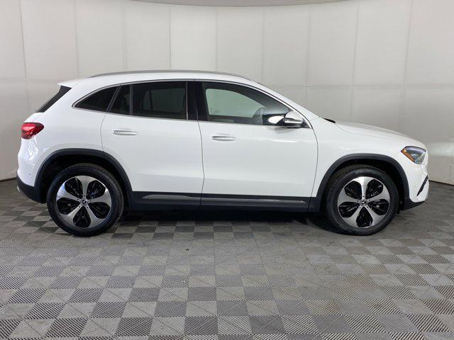 new 2025 Mercedes-Benz GLA 250 car, priced at $48,450
