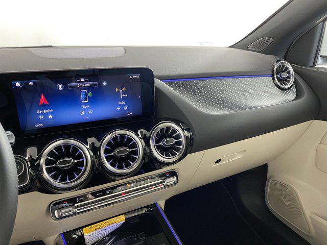 new 2025 Mercedes-Benz GLA 250 car, priced at $48,450