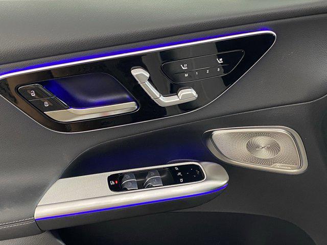 new 2025 Mercedes-Benz GLC 350e car, priced at $67,755