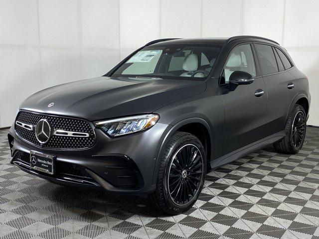 new 2025 Mercedes-Benz GLC 300 car, priced at $68,929