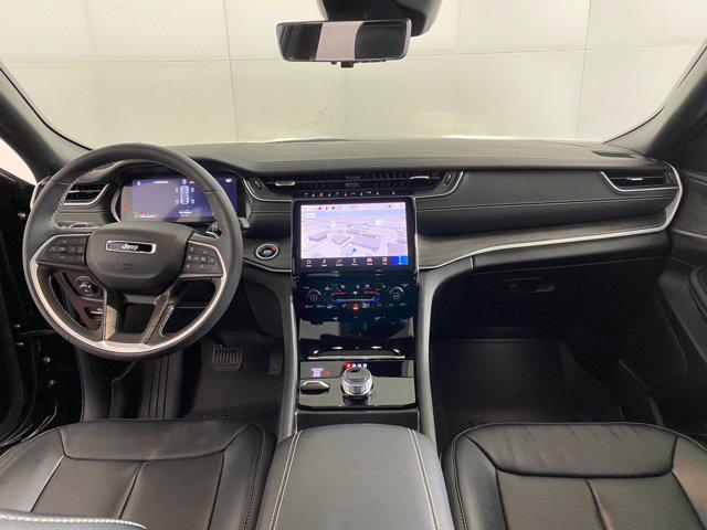 used 2024 Jeep Grand Cherokee car, priced at $37,998
