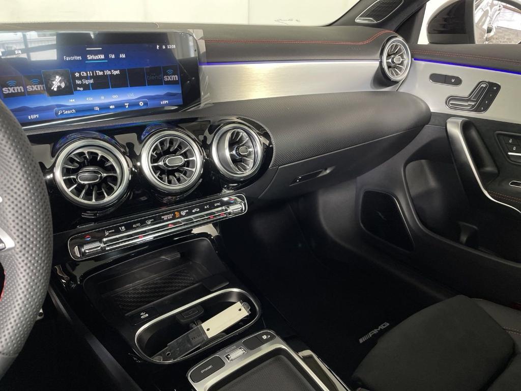 new 2025 Mercedes-Benz CLA 250 car, priced at $59,459