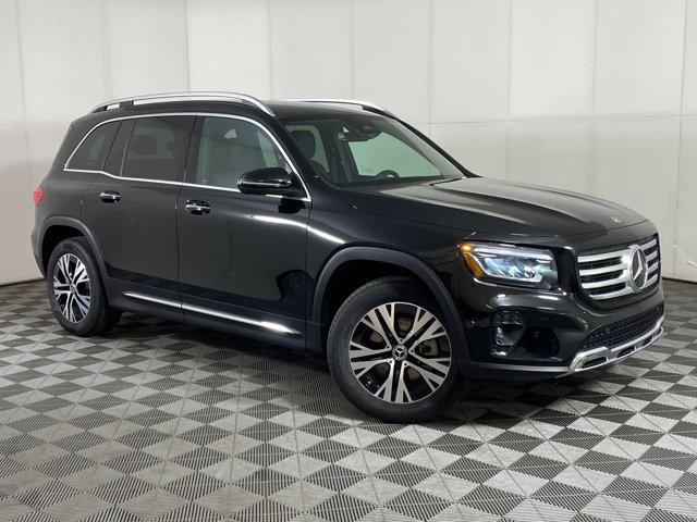 new 2025 Mercedes-Benz GLB 250 car, priced at $49,595